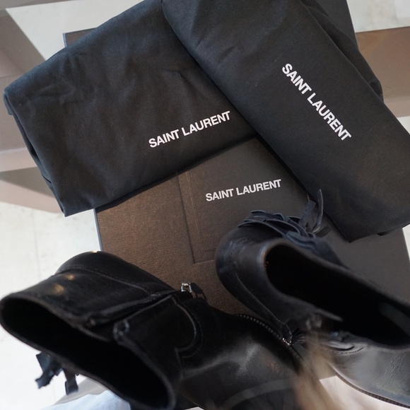 Saint Laurent Leather Fringed Ankle Boots Size 36.5 - Picture 11 of 12